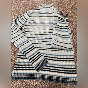 Vintage Hillard & Hanson Blue and Black Cowl Neck Sweater
